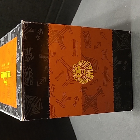 🦁 Disney The Lion King Broadway Musical Special Edition Simba Mask Ornam - Picture 5 of 7